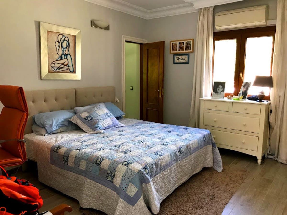 4 soveværelse Villa til salg i Marbella med swimmingpool garage - € 1.395.000 (Ref: 10001702)
