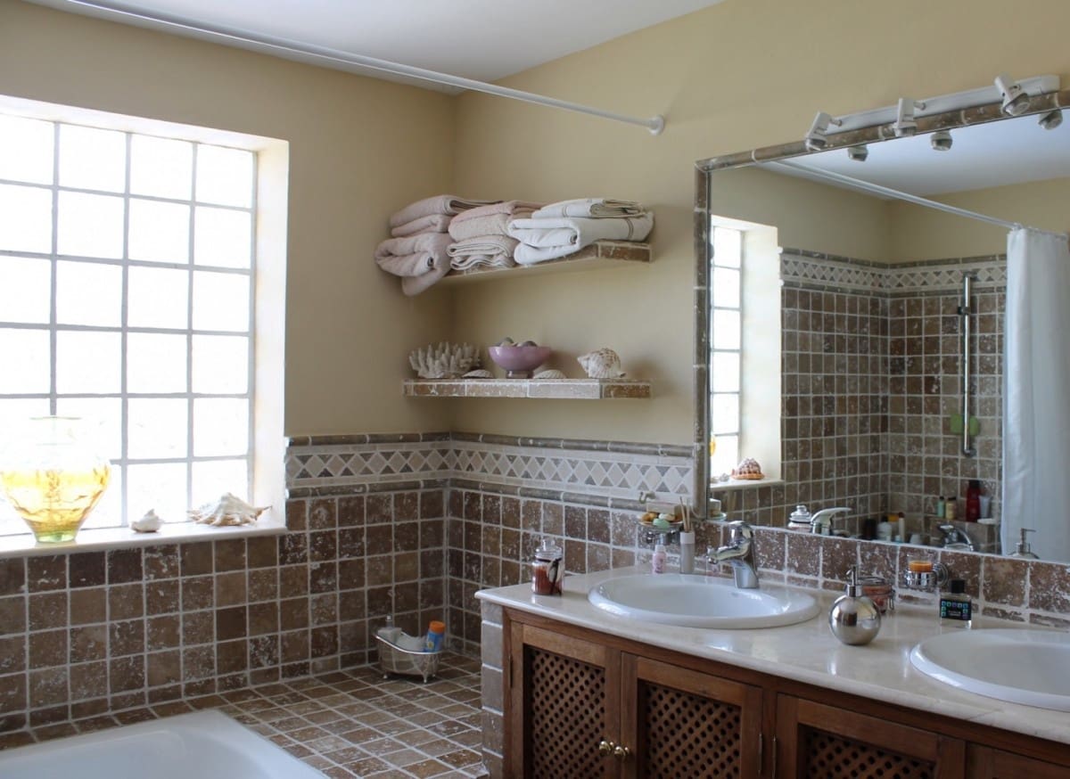 6 chambre Villa/Maison à vendre à Estepona avec piscine garage - 1 615 000 € (Ref: 10001703)