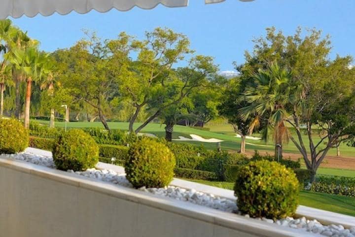 Ático de 4 habitaciones en Marbella en venta con piscina garaje - 2.495.000 € (Ref: 10001705)