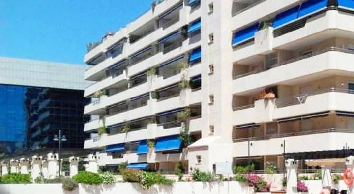 2 sypialnia Apartament na sprzedaż w Marbella z basenem garażem - 475 000 € (Ref: 10001709)