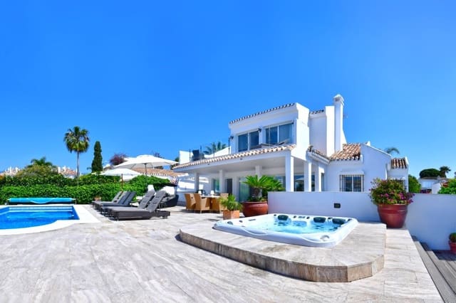 5 Zimmer Villa zu verkaufen in Marbella mit Pool Garage - 1.700.000 € (Ref: 10001711)