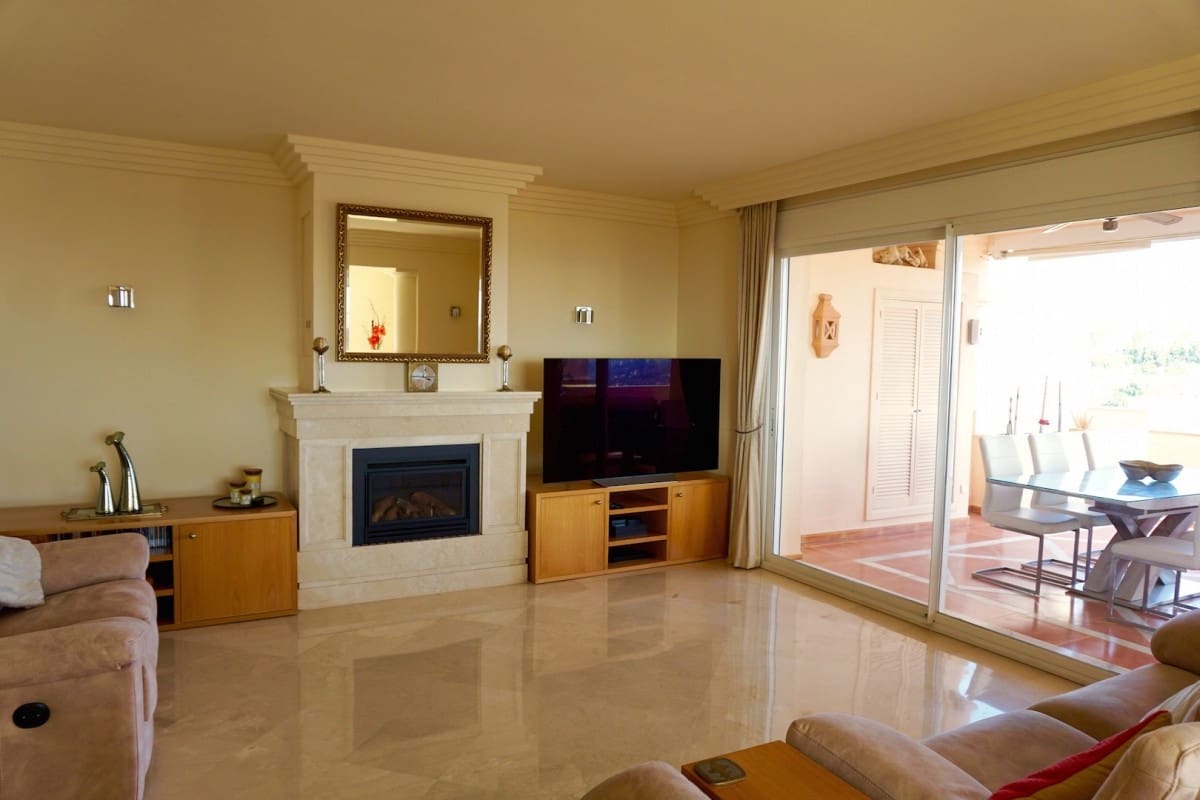 Ático de 3 habitaciones en Marbella en venta con piscina garaje - 875.000 € (Ref: 10001712)