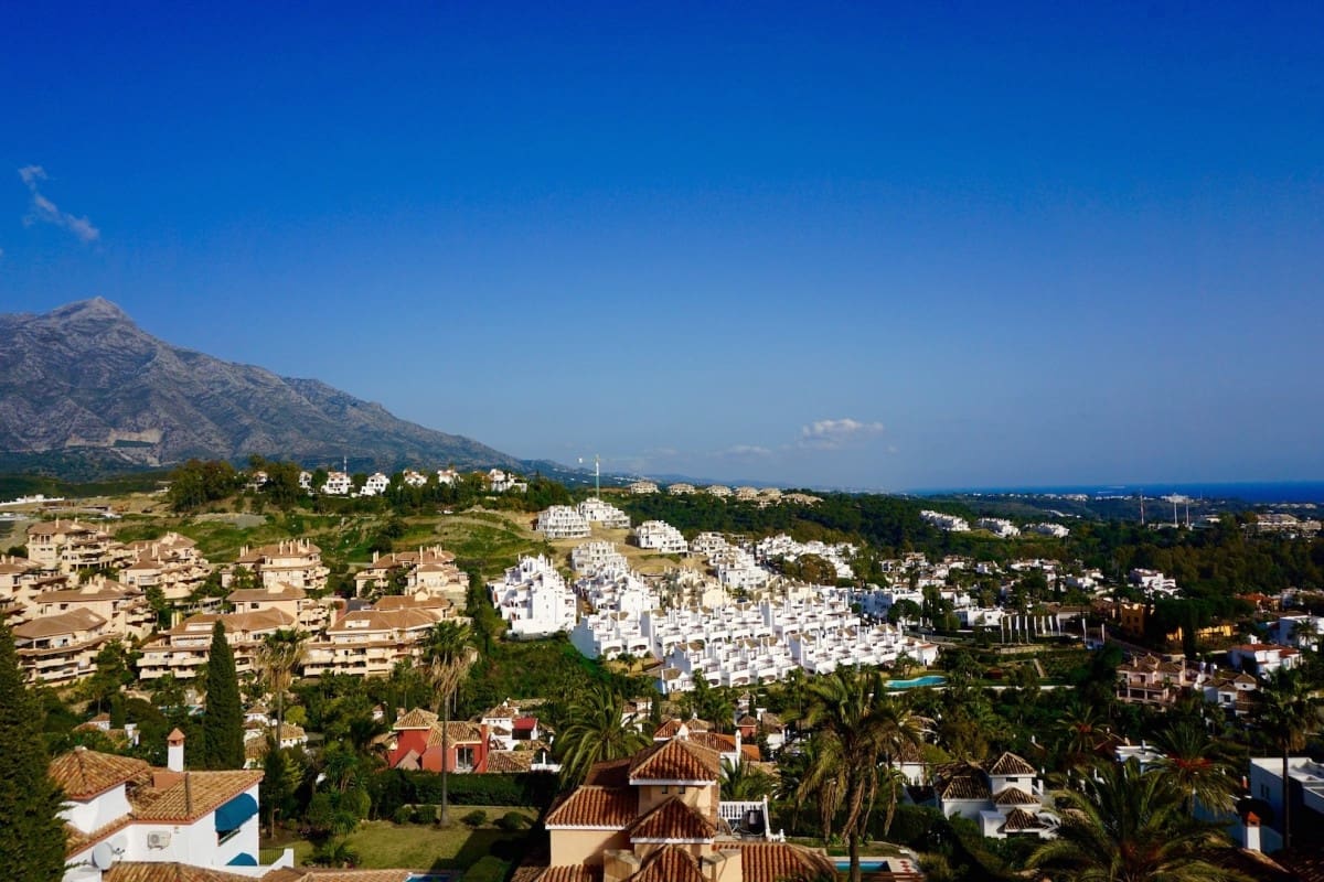 Ático de 3 habitaciones en Marbella en venta con piscina garaje - 875.000 € (Ref: 10001712)