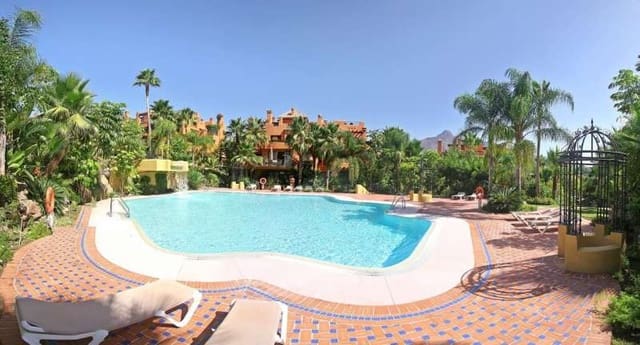 3 soverom Leilighet til salgs i Puerto Banus, Marbella med svømmebasseng garasje - € 900 000 (Ref: 10001713)