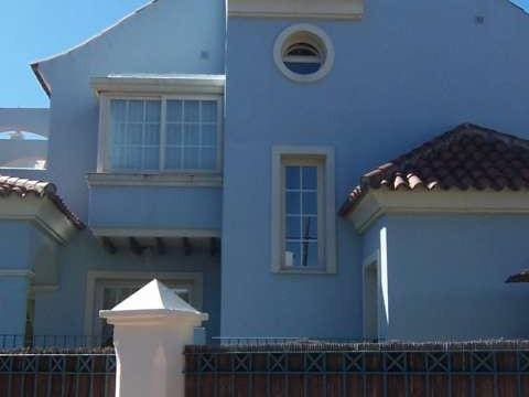 6 chambre Villa/Maison à vendre à Puerto Banus avec piscine garage - 1 250 000 € (Ref: 10001717)