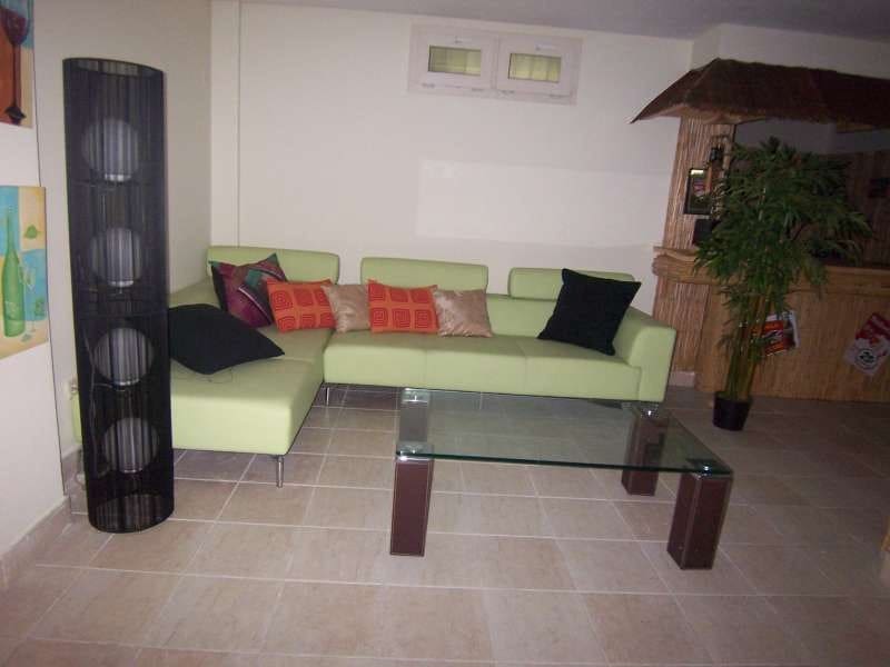 6 chambre Villa/Maison à vendre à Puerto Banus avec piscine garage - 1 250 000 € (Ref: 10001717)