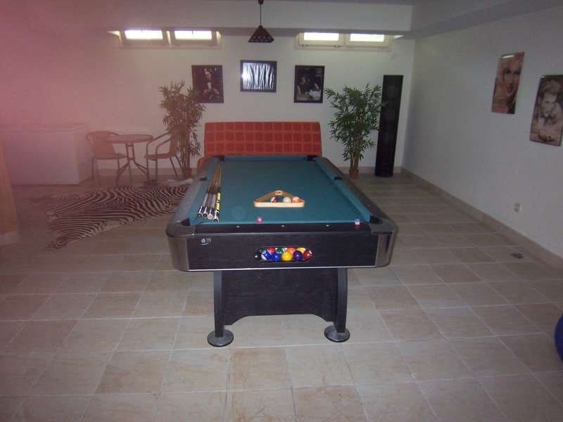6 chambre Villa/Maison à vendre à Puerto Banus avec piscine garage - 1 250 000 € (Ref: 10001717)
