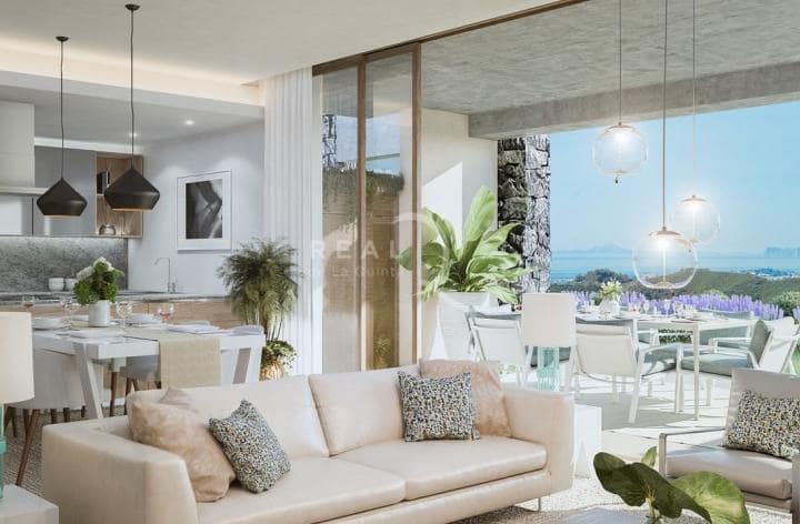 3 sypialnia Apartament na sprzedaż w Marbella z basenem garażem - 565 000 € (Ref: 10001722)
