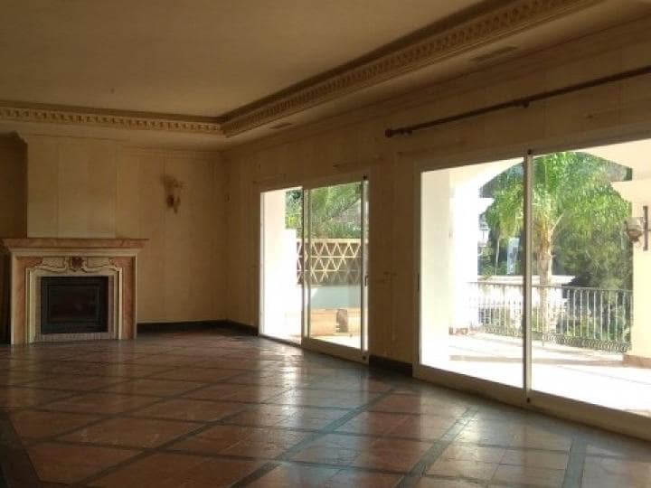 6 camera da letto Villa in vendita in Marbella con piscina - 1.950.000 € (Rif: 10001723)