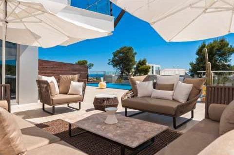 3 sypialnia Apartament na sprzedaż w Marbella z basenem garażem - 1 365 000 € (Ref: 10001725)