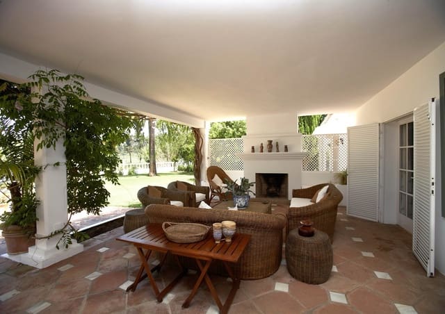 Chalet de 5 habitaciones en Marbella en venta con piscina garaje - 3.200.000 € (Ref: 10001727)