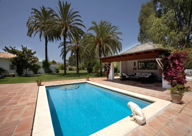 Chalet de 5 habitaciones en Marbella en venta con piscina garaje - 3.200.000 € (Ref: 10001727)