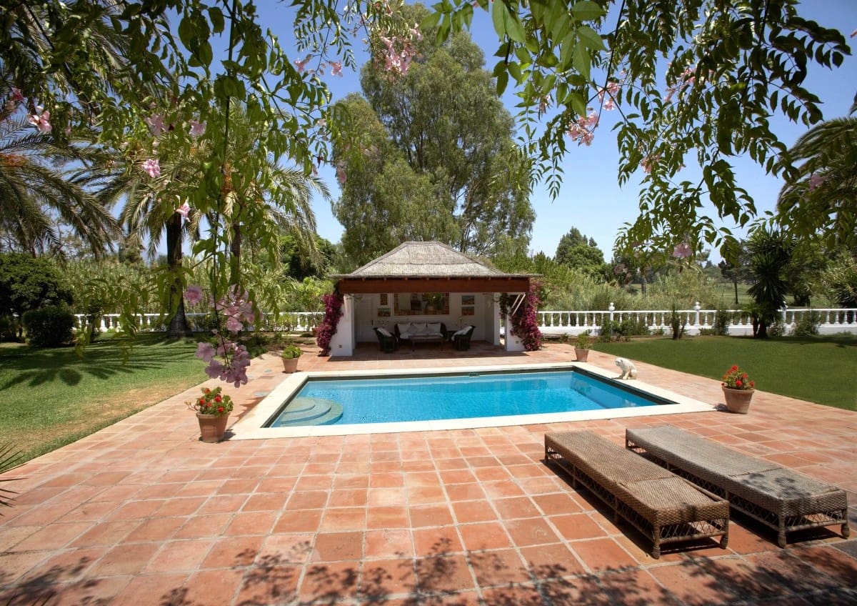 Chalet de 5 habitaciones en Marbella en venta con piscina garaje - 3.200.000 € (Ref: 10001727)