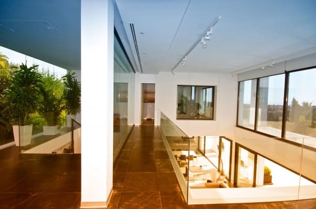 Chalet de 4 habitaciones en Benahavís en venta con piscina garaje - 3.700.000 € (Ref: 10001730)