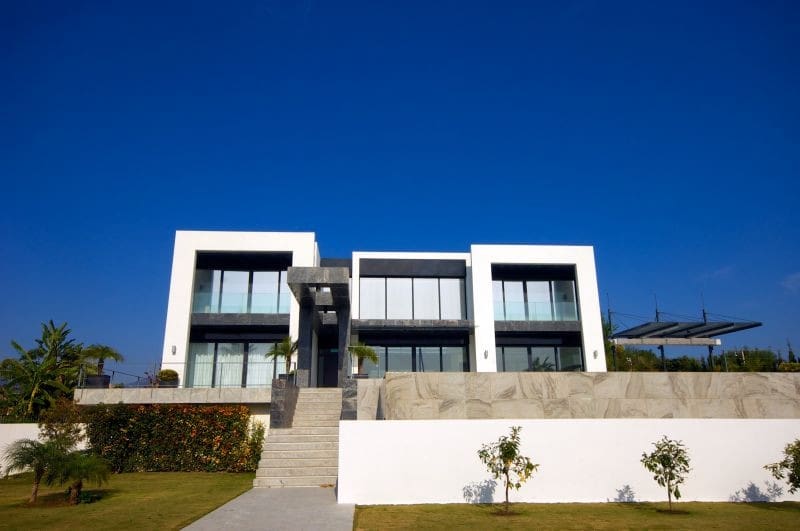 Chalet de 4 habitaciones en Benahavís en venta con piscina garaje - 3.700.000 € (Ref: 10001730)