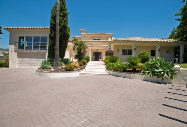5 slaapkamer Villa te koop in Marbella met zwembad garage - € 2.499.000 (Ref: 10001733)