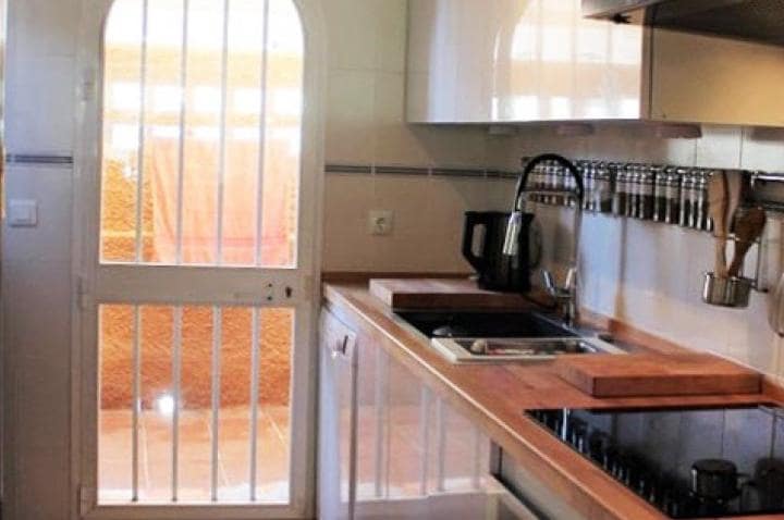 3 sypialnia Dom na sprzedaż w Nueva Andalucia z basenem - 425 000 € (Ref: 10001737)