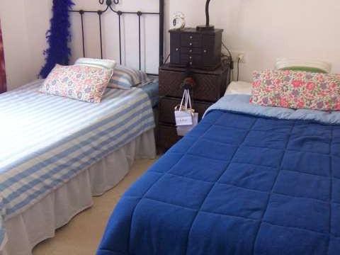 4 sypialnia Dom na sprzedaż w Nueva Andalucia z basenem garażem - 350 000 € (Ref: 10001738)
