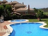 3 sypialnia Willa na sprzedaż w Marbella z basenem - 479 500 € (Ref: 10001739)