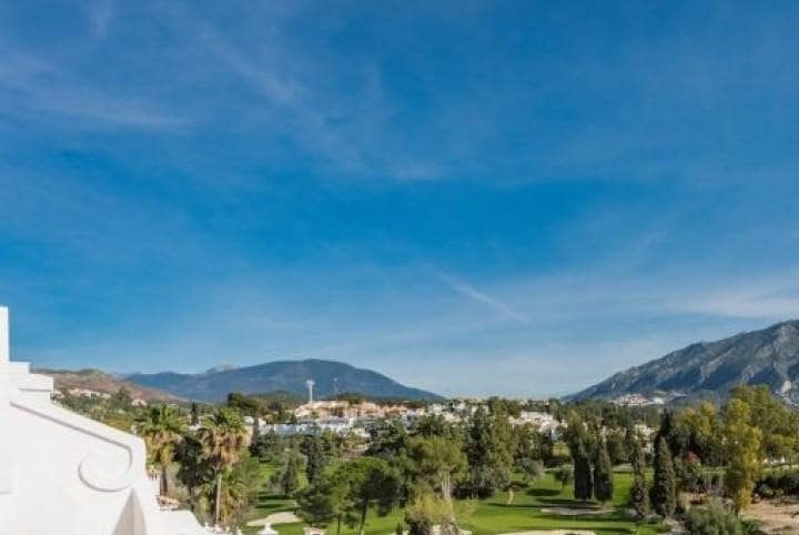 3 sypialnia Dom na sprzedaż w Marbella z basenem garażem - 475 000 € (Ref: 10001740)