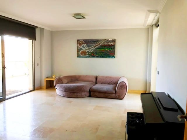 2 chambre Appartement à vendre à Los Flamingos, Benahavís avec piscine garage - 340 000 € (Ref: 10001741)