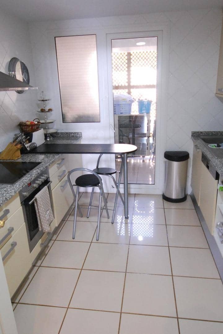 3 slaapkamer Appartement te koop in Marbella met zwembad garage - € 360.000 (Ref: 10001742)