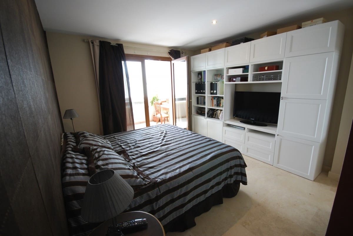 3 slaapkamer Appartement te koop in Marbella met zwembad garage - € 360.000 (Ref: 10001742)