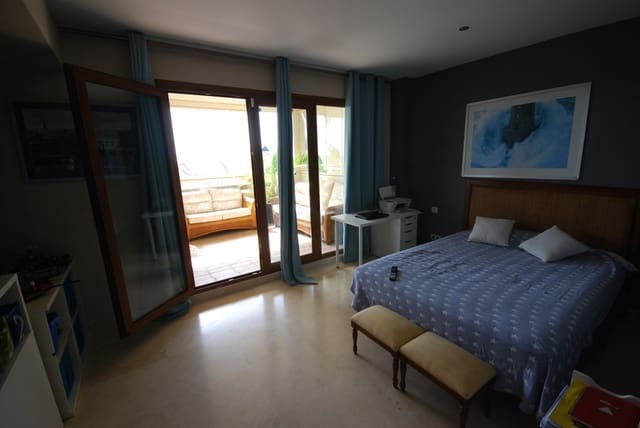 3 slaapkamer Appartement te koop in Marbella met zwembad garage - € 360.000 (Ref: 10001742)