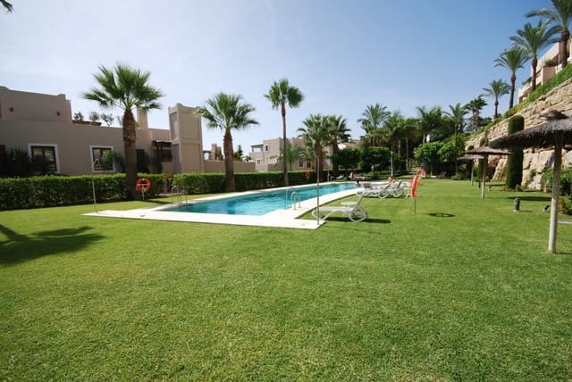 3 slaapkamer Appartement te koop in Marbella met zwembad garage - € 360.000 (Ref: 10001742)