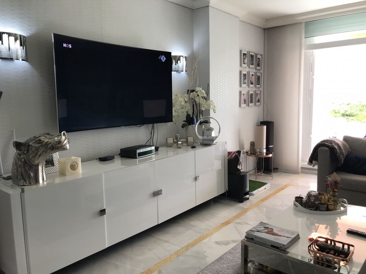 3 sypialnia Apartament na sprzedaż w Marbella z basenem garażem - 895 000 € (Ref: 10001744)