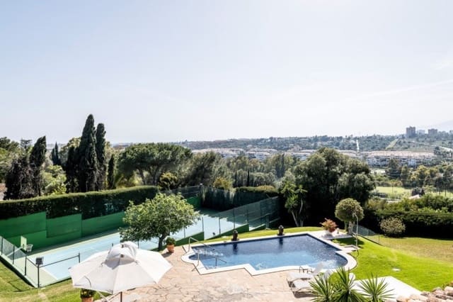 5 slaapkamer Villa te koop in Marbella met zwembad garage - € 2.650.000 (Ref: 10001747)