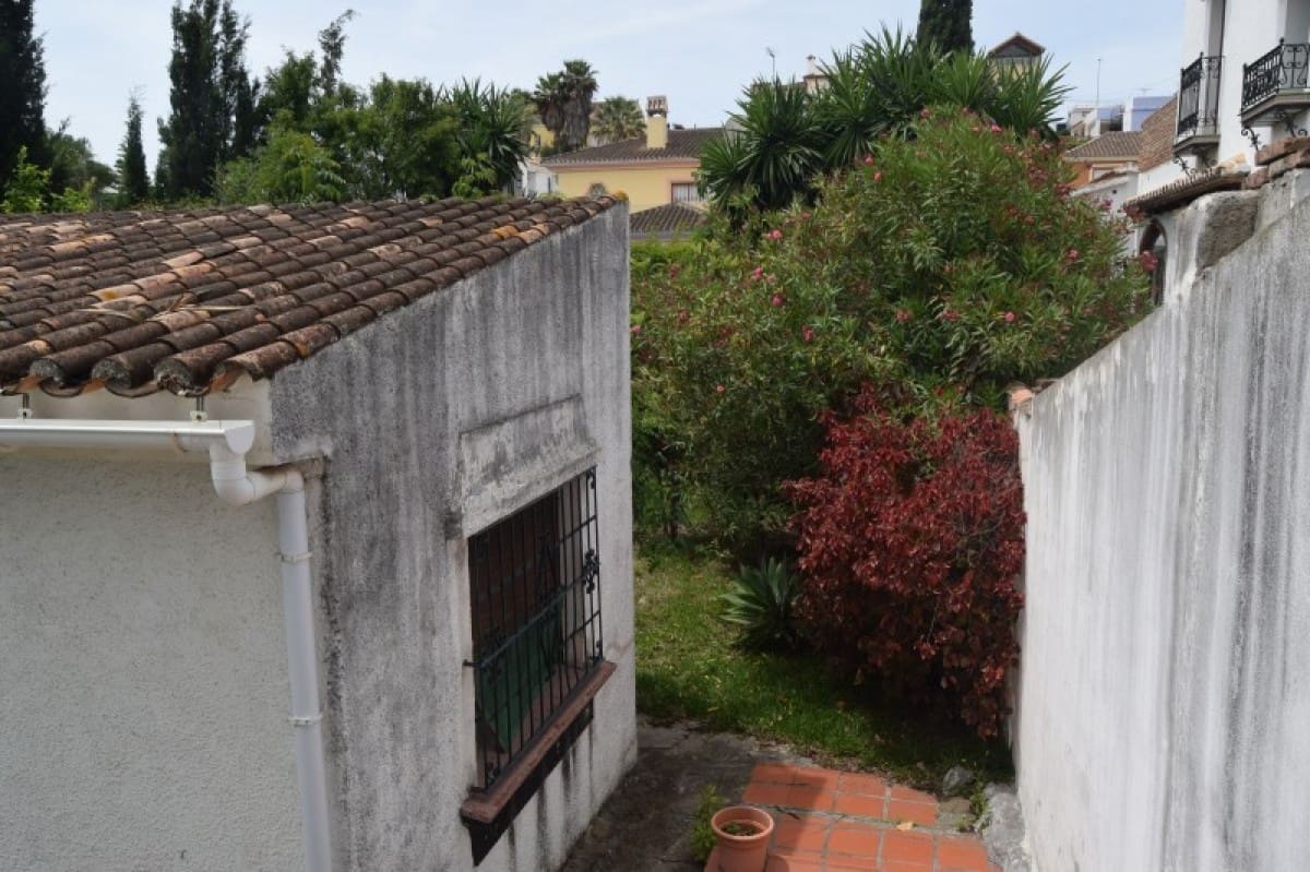 Tomt till salu i Marbella - 410 000 € (Ref: 10001748)