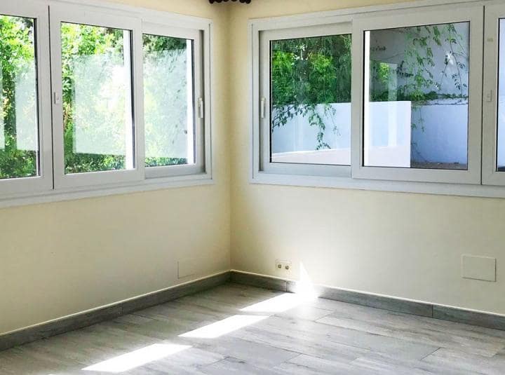 2 sovrum Lägenhet till salu i Marbella med pool garage - 369 000 € (Ref: 10001755)