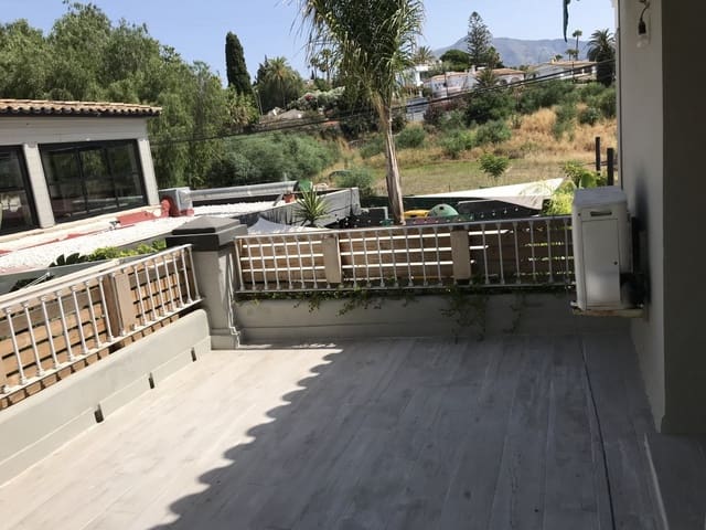 2 quarto Apartamento para venda em Marbella com piscina garagem - 349 000 € (Ref: 10001756)