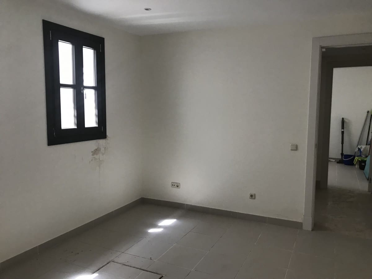 Chalet de 5 habitaciones en Marbella en venta con piscina garaje - 2.350.000 € (Ref: 10001757)