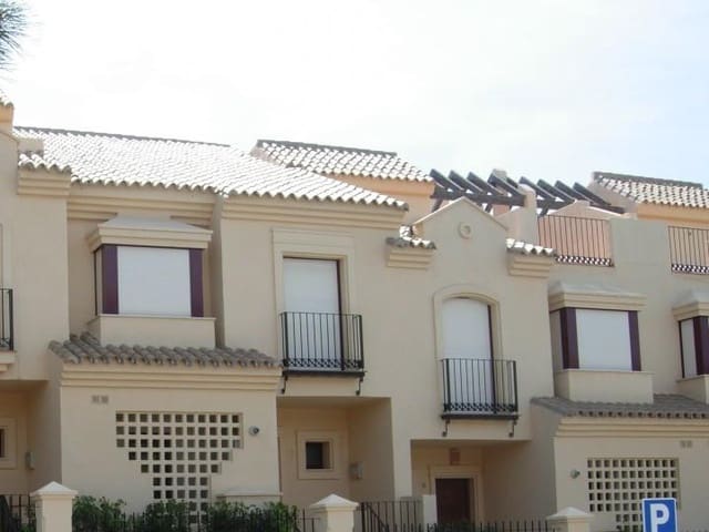 3 soverom Hus til salgs i Marbella med svømmebasseng garasje - € 530 000 (Ref: 10001760)