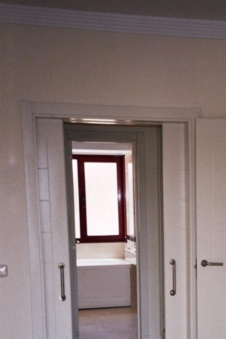 3 soverom Hus til salgs i Marbella med svømmebasseng garasje - € 530 000 (Ref: 10001760)
