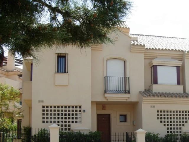 3 soverom Hus til salgs i Marbella med svømmebasseng garasje - € 530 000 (Ref: 10001760)
