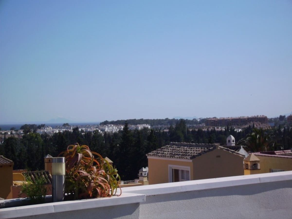 3 Zimmer Penthouse zu verkaufen in Marbella mit Pool Garage - 599.000 € (Ref: 10001762)