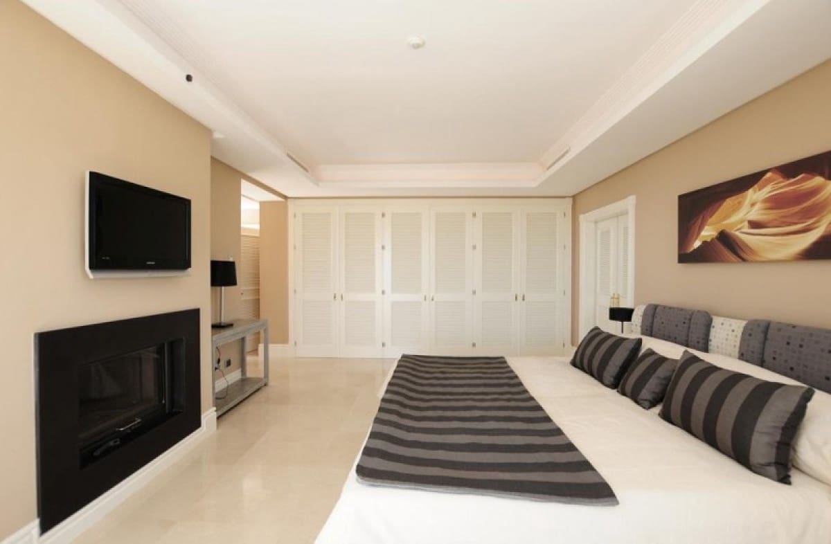 4 quarto Moradia para venda em Marbella com piscina garagem - 2 750 000 € (Ref: 10001763)