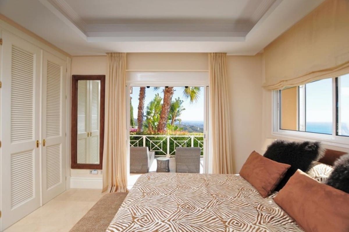 4 quarto Moradia para venda em Marbella com piscina garagem - 2 750 000 € (Ref: 10001763)