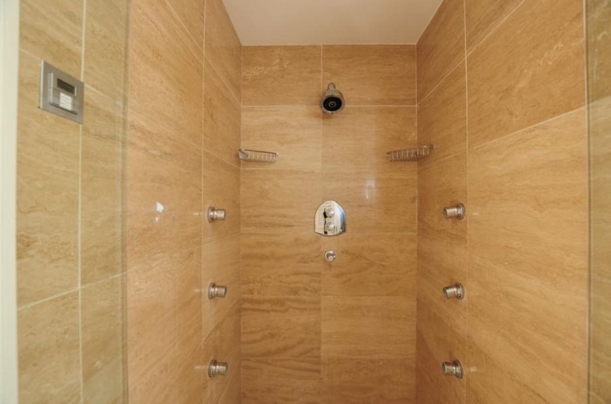4 quarto Moradia para venda em Marbella com piscina garagem - 2 750 000 € (Ref: 10001763)