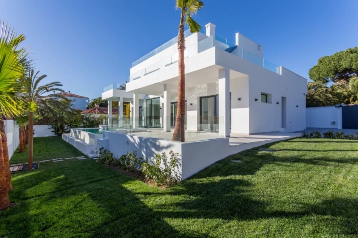 5 chambre Villa/Maison à vendre à Marbella avec piscine - 2 650 000 € (Ref: 10001764)