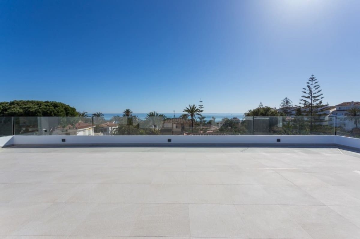 5 chambre Villa/Maison à vendre à Marbella avec piscine - 2 650 000 € (Ref: 10001764)