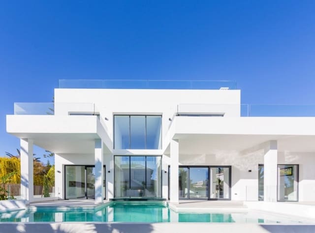 5 slaapkamer Villa te koop in Marbella met zwembad - € 2.650.000 (Ref: 10001764)