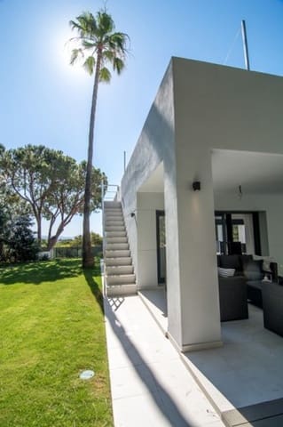 4 sypialnia Willa na sprzedaż w Marbella z basenem - 1 495 000 € (Ref: 10001765)