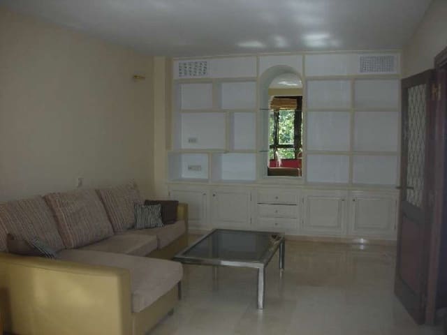1 quarto Apartamento para venda em Marbella com piscina - 299 000 € (Ref: 10001766)