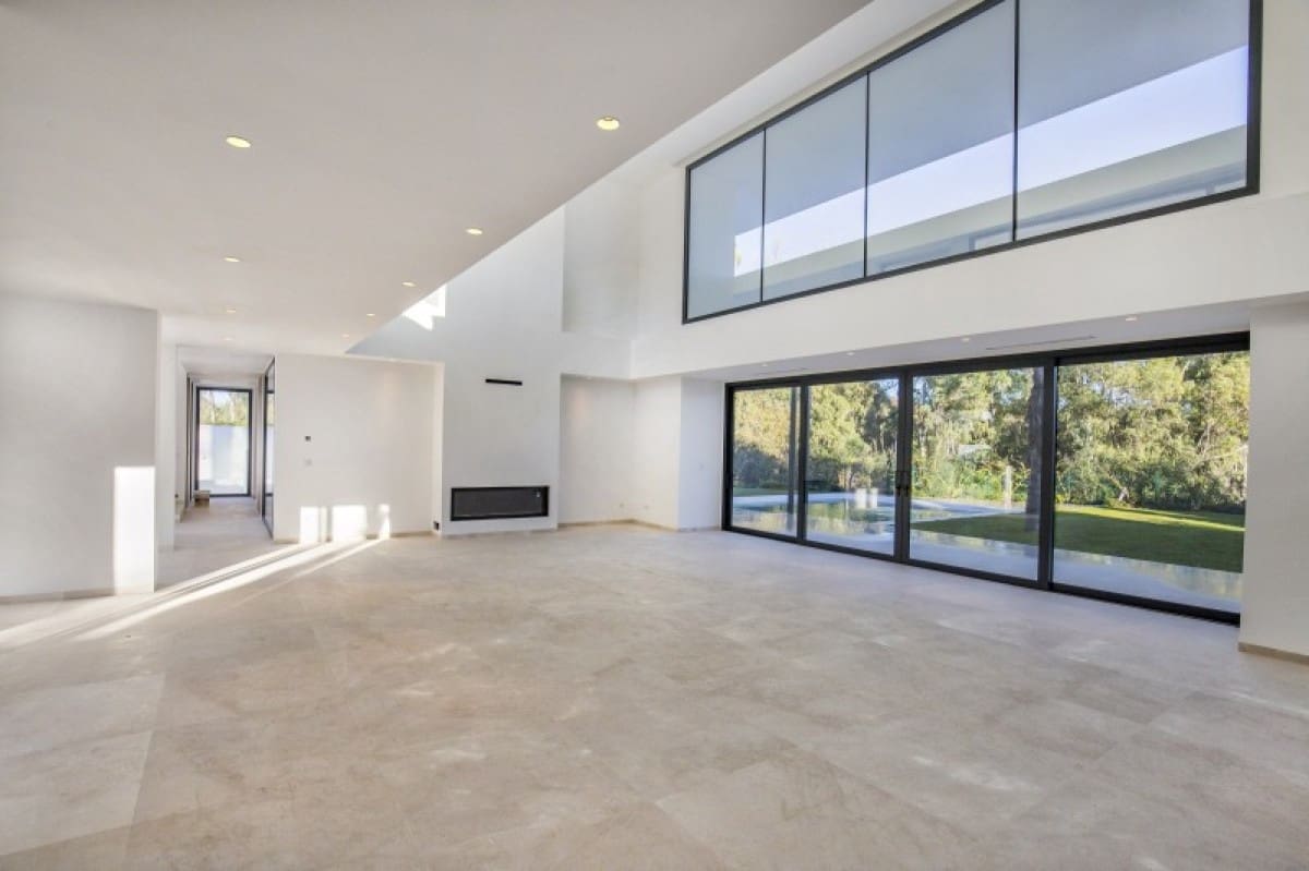 Chalet de 4 habitaciones en Guadalmina en venta con piscina garaje - 2.700.000 € (Ref: 10001770)
