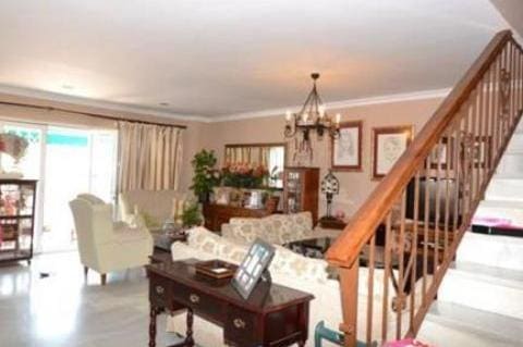 3 sypialnia Dom na sprzedaż w Marbella z basenem garażem - 389 000 € (Ref: 10001772)