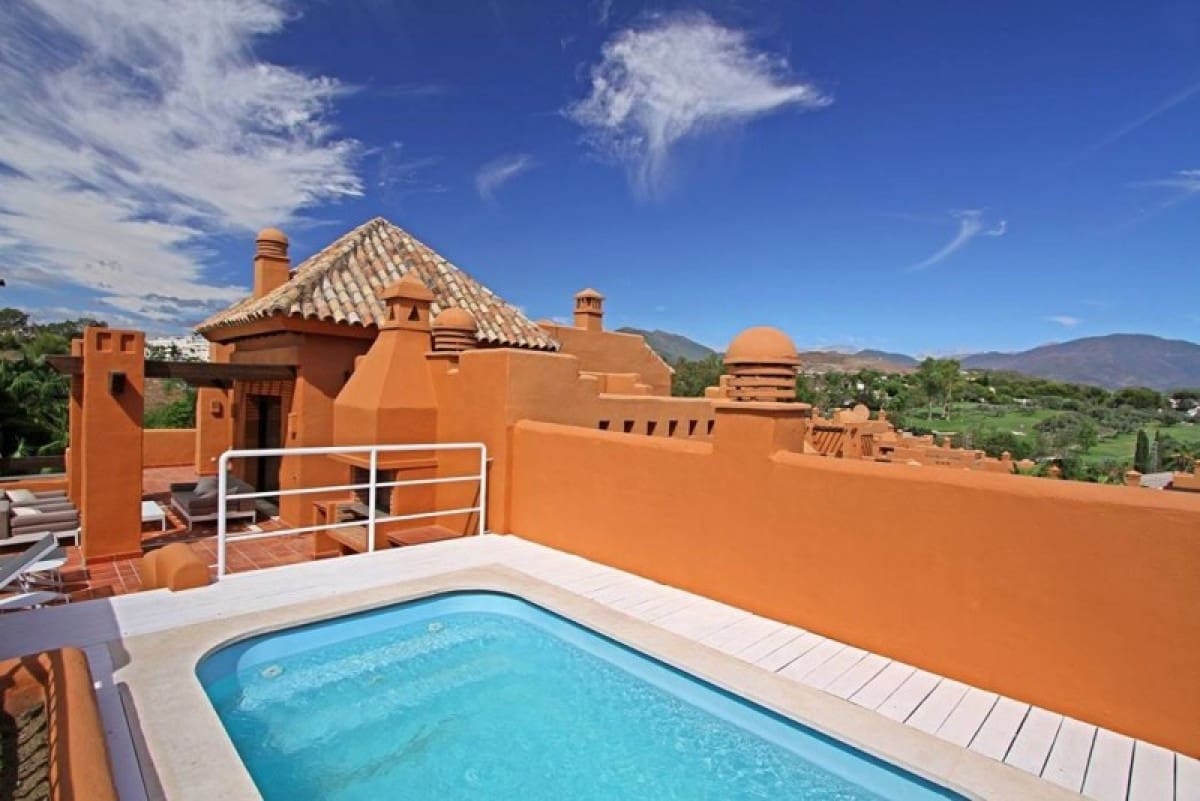 3 sovrum Takvåning till salu i Marbella med pool garage - 1 250 000 € (Ref: 10001773)